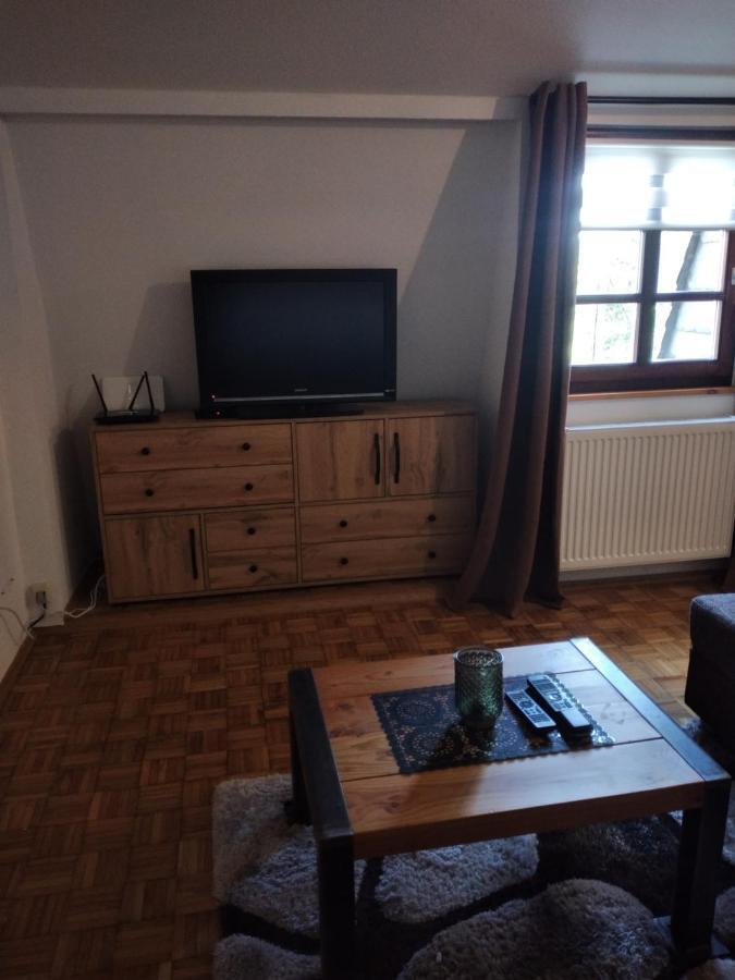 Burgapartment Felsenhaeuschen Моншау Экстерьер фото